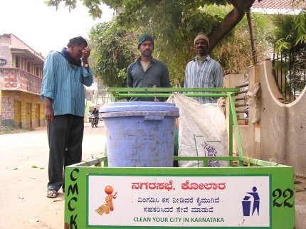 The pourakarmikas at work.